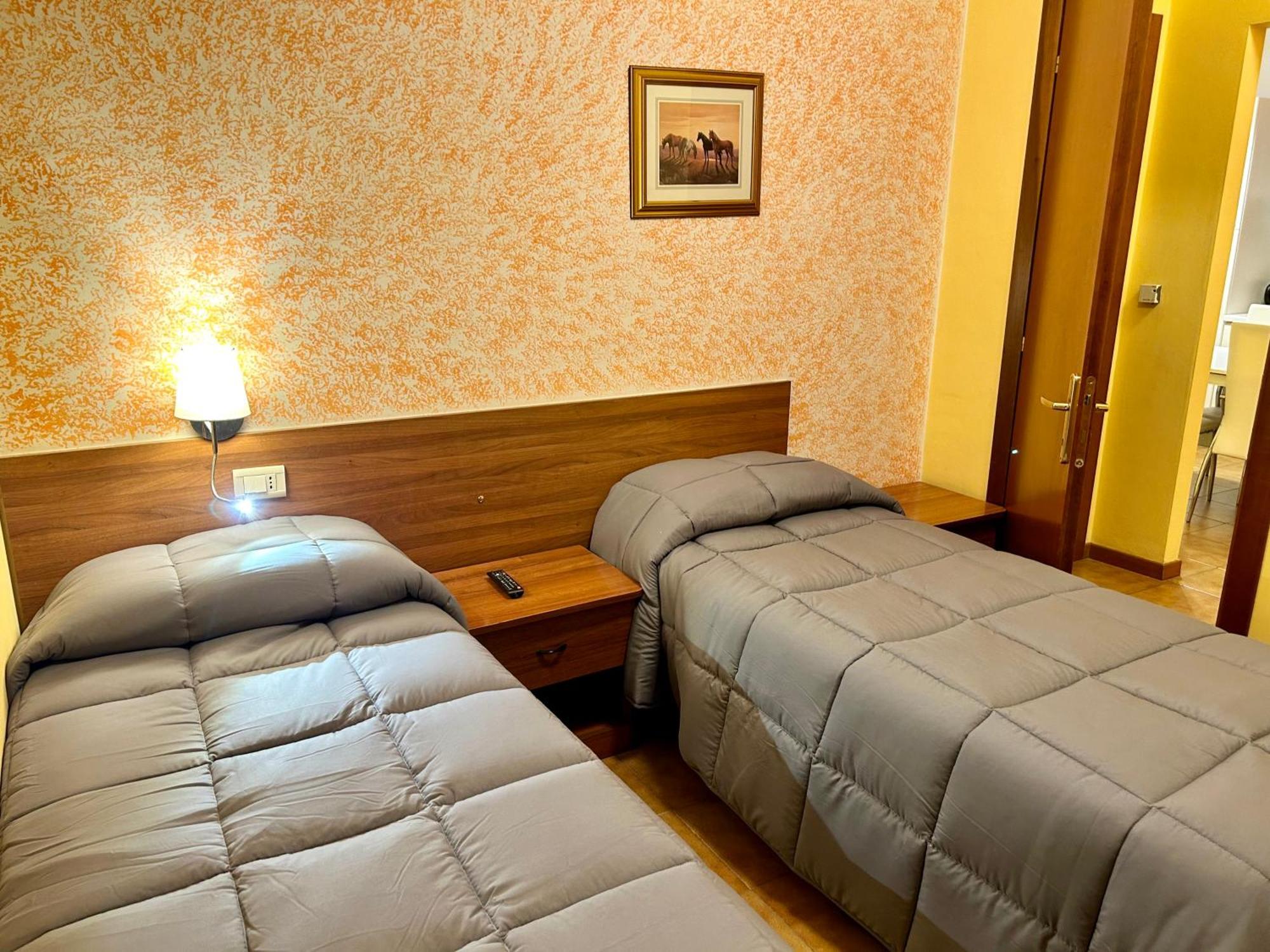 Agriturismo La Mora อัสซิซี ภายนอก รูปภาพ
